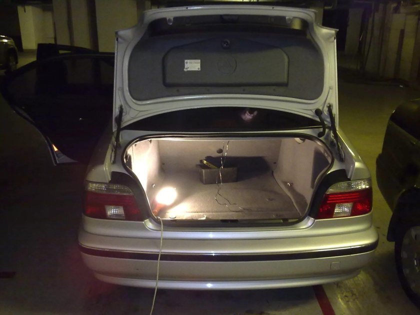 Багажник БМВ е39 седан