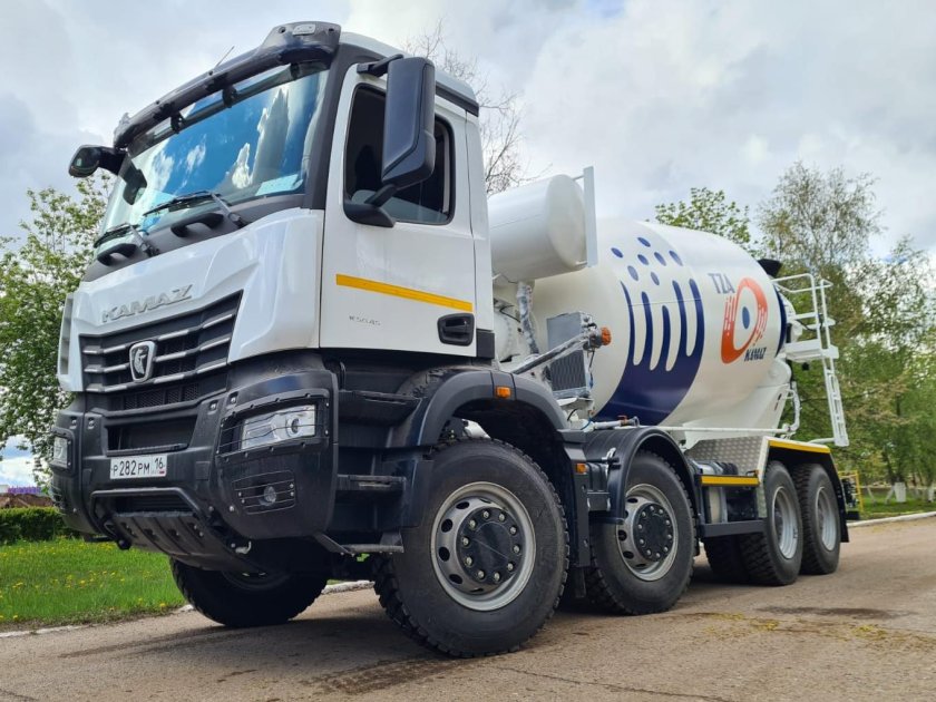 Новый КАМАЗ 2022 бетоносмеситель