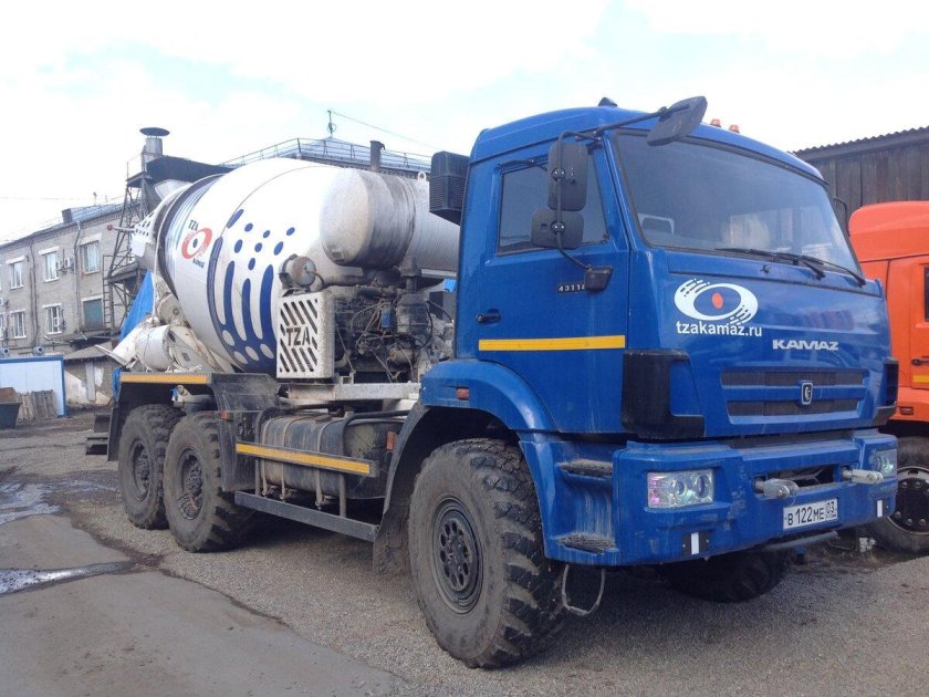 Автобетоносмеситель КАМАЗ 43118