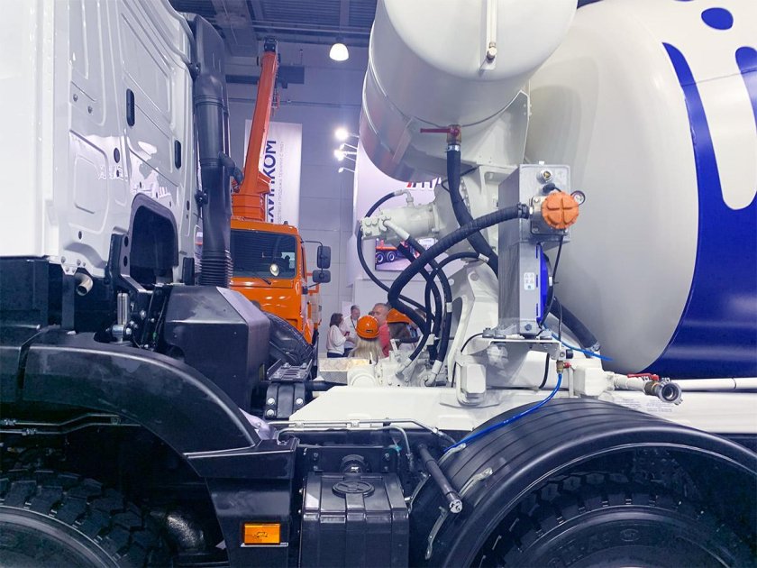 Автобетоносмеситель 6гп уст 5453 камаз 43118