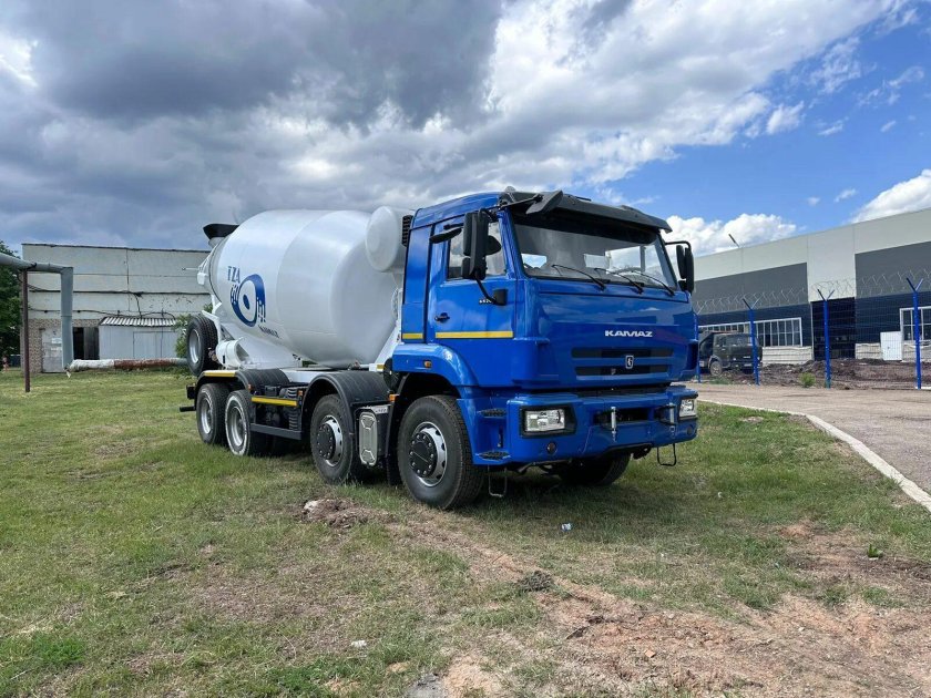 Автобетоносмеситель 58142v