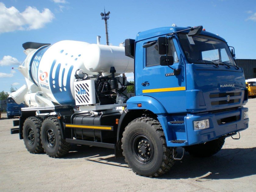 Автобетоносмеситель КАМАЗ 43118