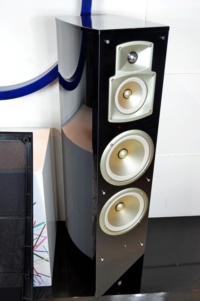 Акустическая система Yamaha NS-777