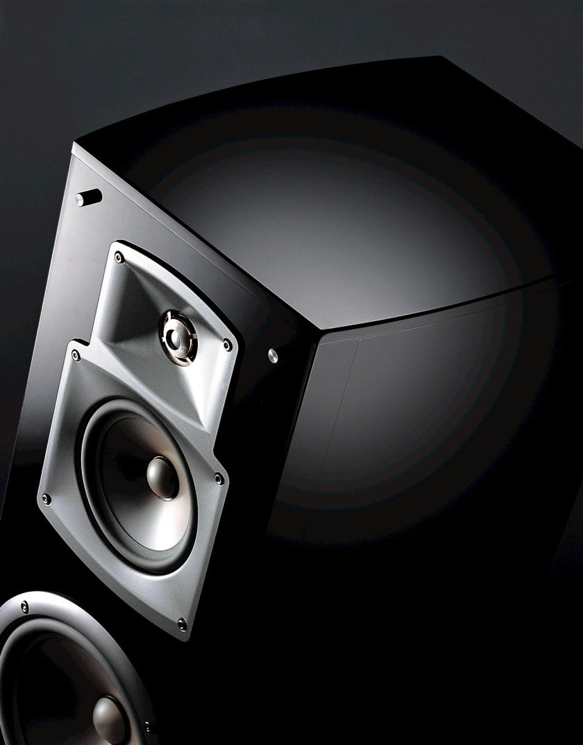 Колонки Yamaha NS-777