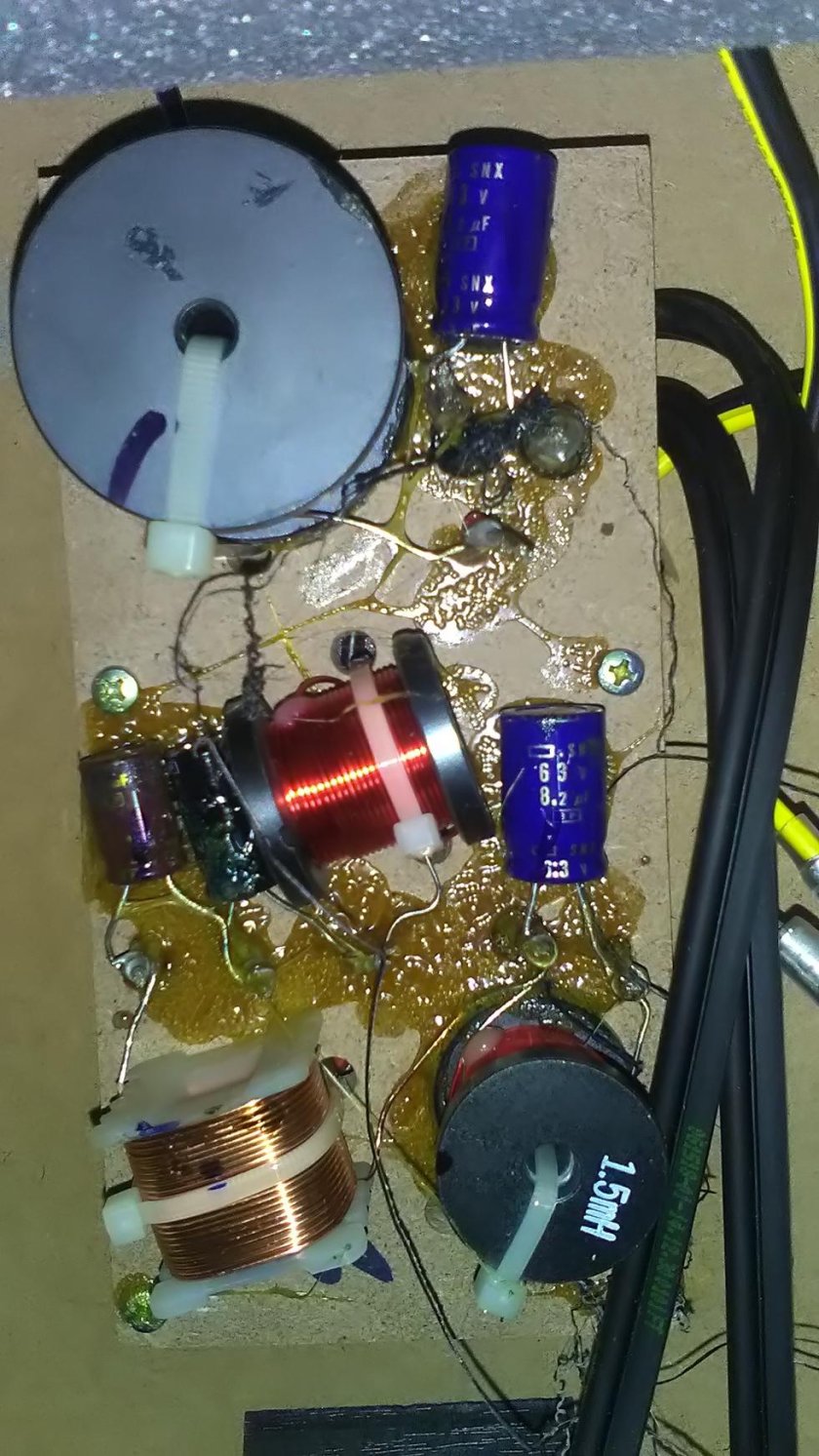 Колонки Yamaha NS-777