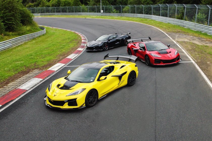 Chevrolet corvette zr 1 2025 года