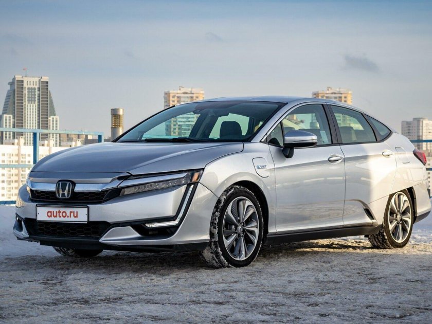 Хонда Кларити
