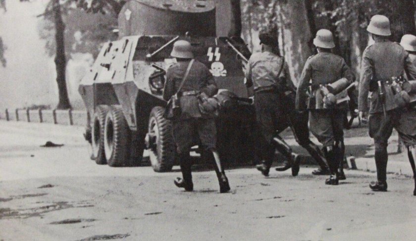 Бронеавтомобиль ADGZ С башней т-26