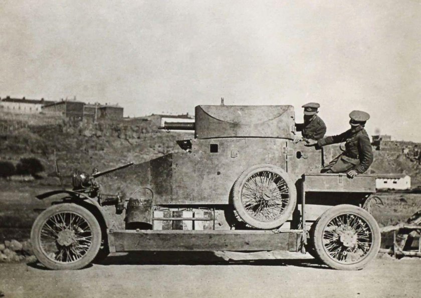 Бронеавтомобиль Lanchester