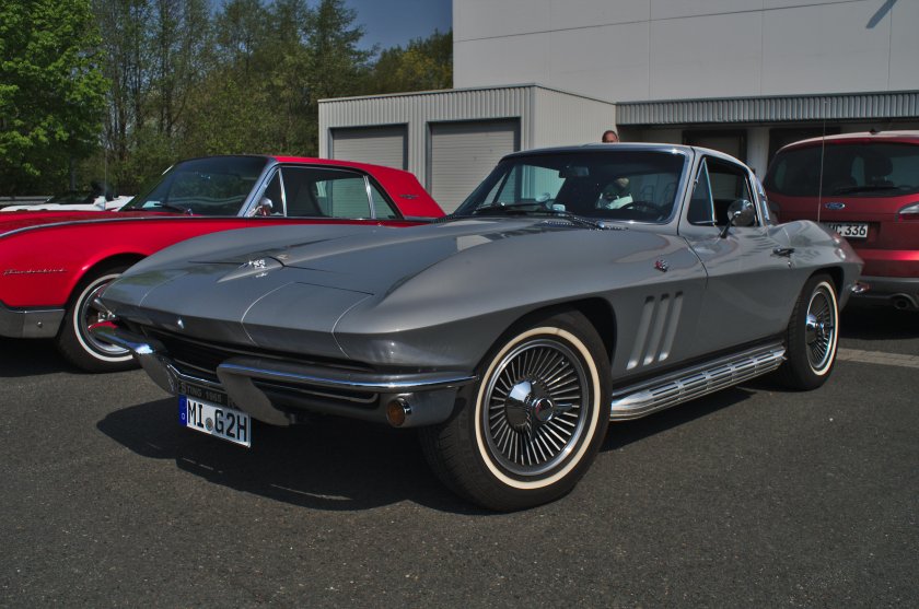 Chevrolet Corvette c2 Stingray