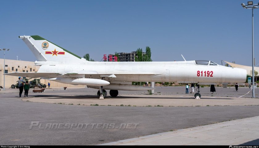 Shenyang j-8i