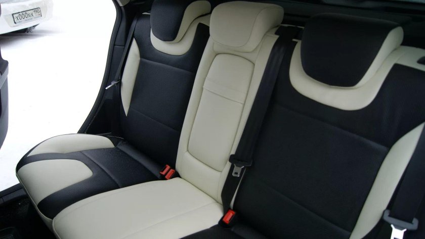 Чехлы фокус 3