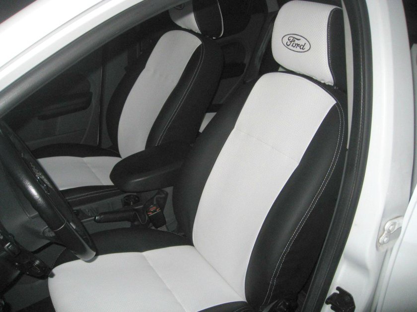 Чехлы Байрон Форд фокус 3