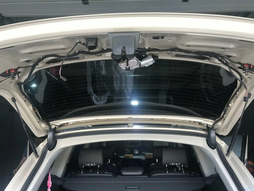 Audi q7 багажник