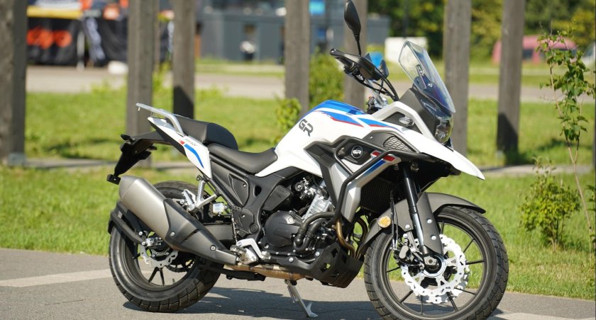 Туристический эндуро для бездорожья