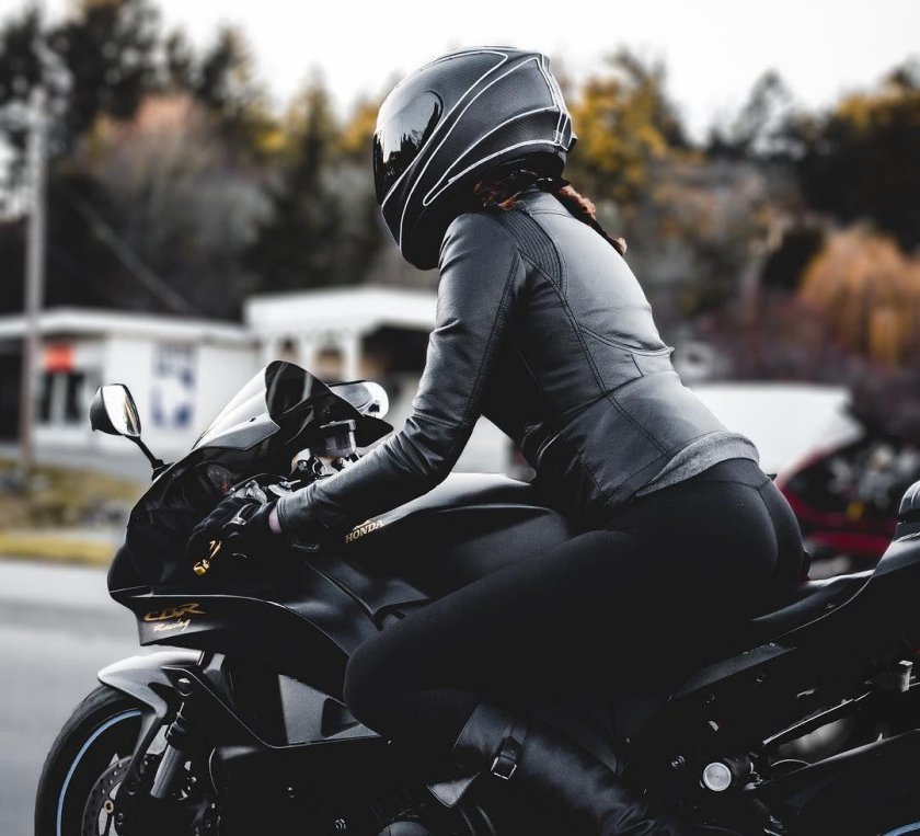 Нана Дмитриева