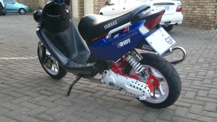 Yamaha Axis 100