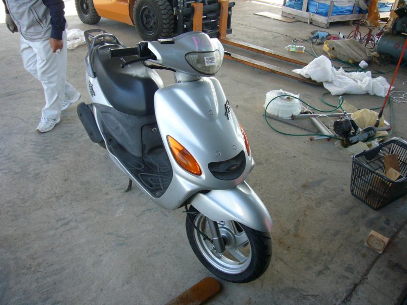 Yamaha Axis 100