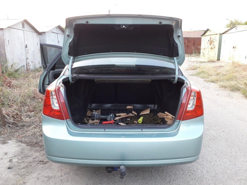 Шевроле Лачетти универсал багажник