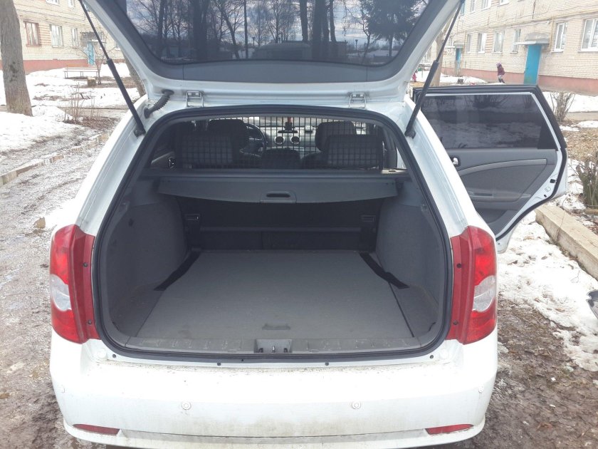 Шевроле Лачетти универсал багажник