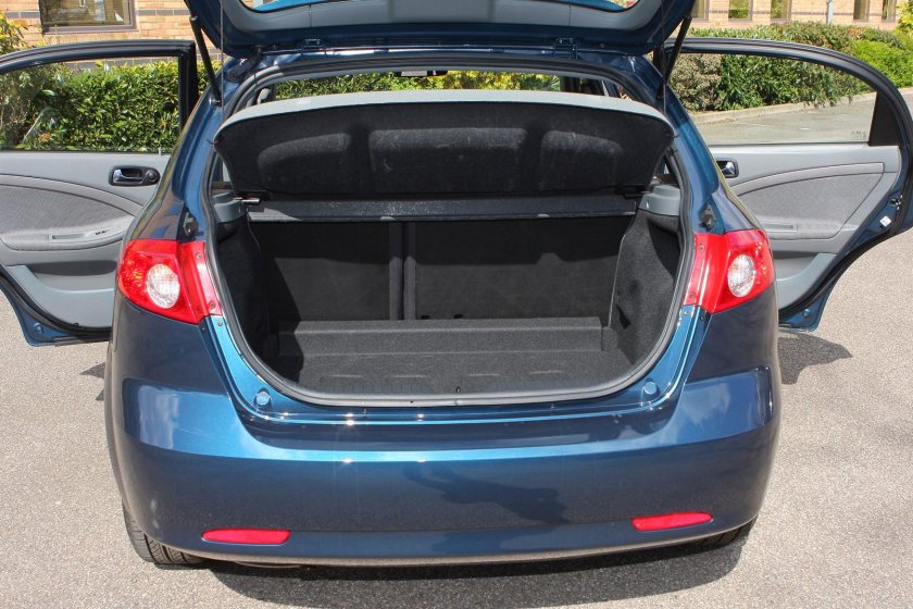 Chevrolet Lacetti, 2008 багажник