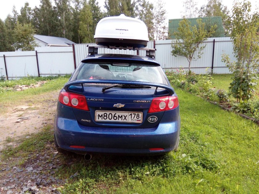 Chevrolet Lacetti Hatchback багажник