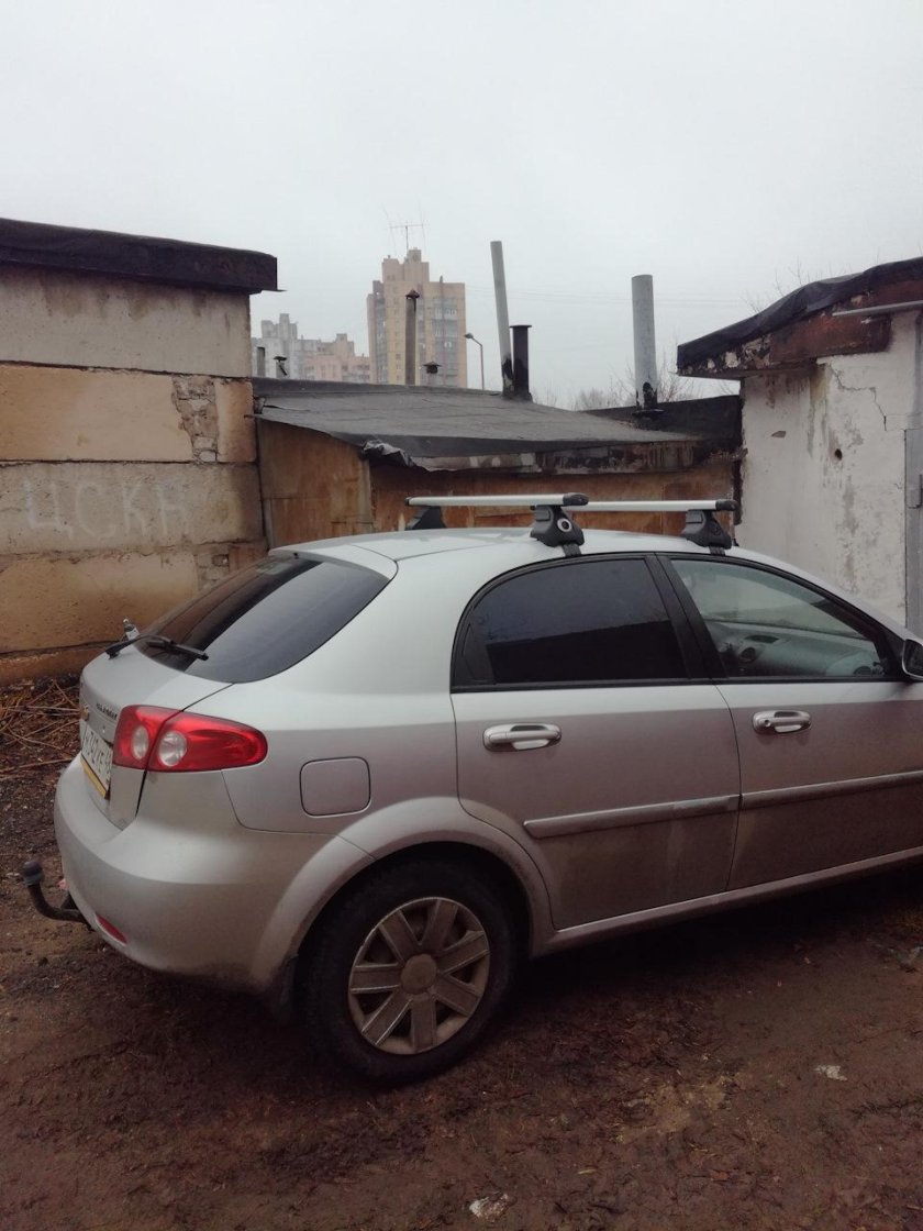 Багажник на крышу Chevrolet Lacetti хэтчбек