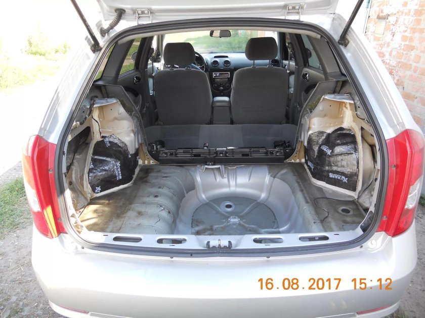 Chevrolet Lacetti универсал багажник