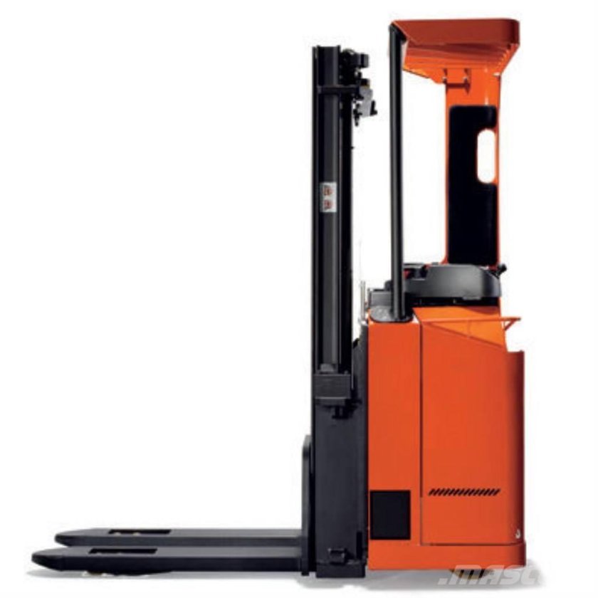 Электроштабелер ричтрак Тойота