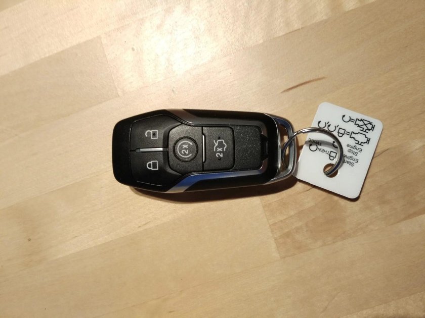 Ключ дистанционного запуска Mitsubishi