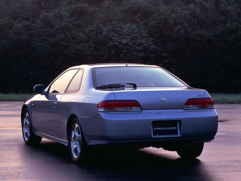 Honda Prelude 2