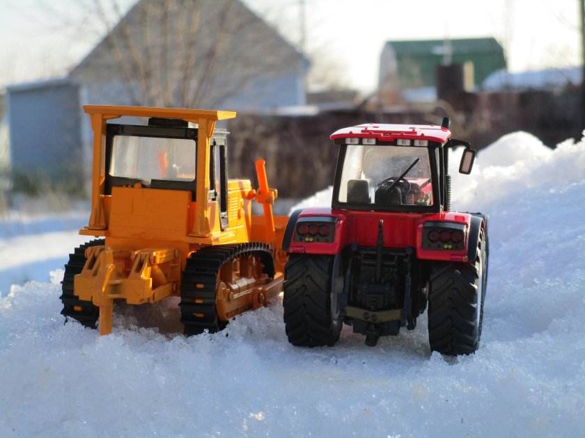 Модель трактора кировец к-700