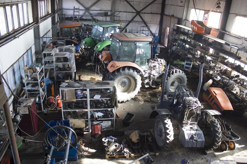 Трактор Террион 3180