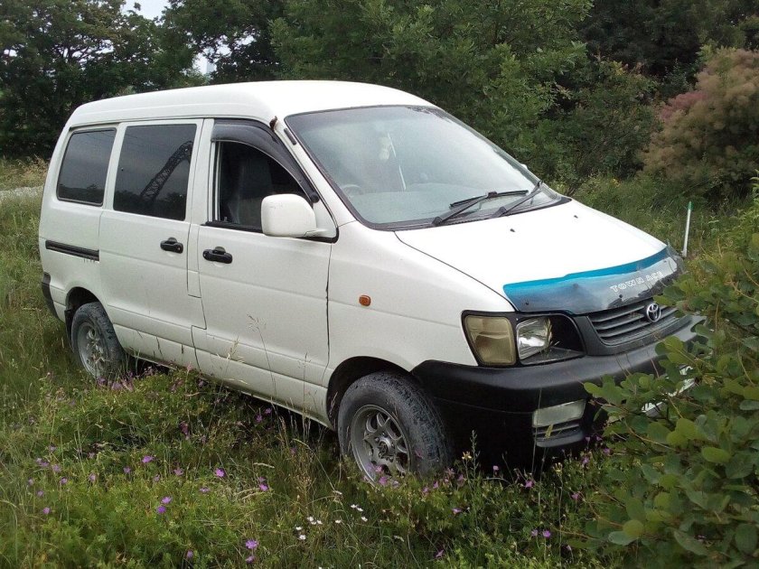 Toyota Town Ace 1999