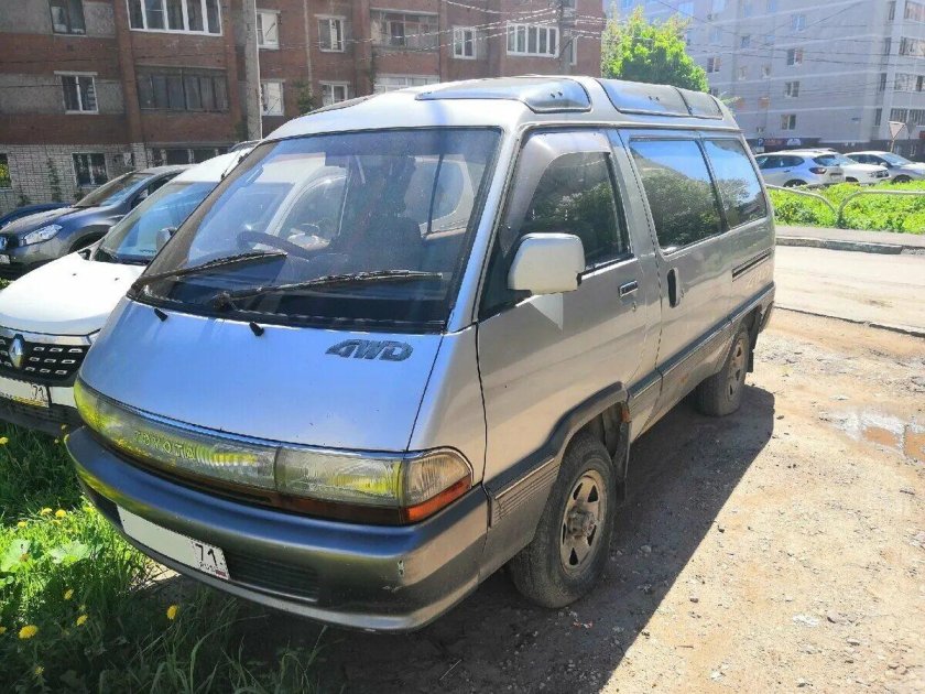 Toyota Town Ace 1990