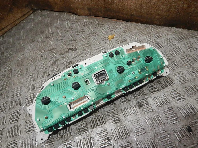 Панель приборов на Шевроле Резо