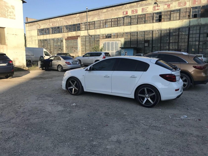 Шевроле Круз Воссен r17