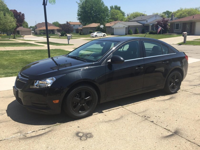 Шевроле Круз Блэк эдишн