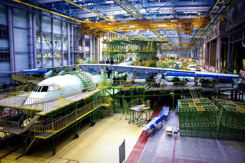 Ульяновский завод Авиастар