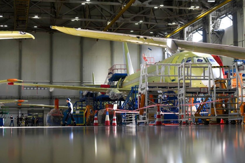 Иркутский авиационный завод мс-21