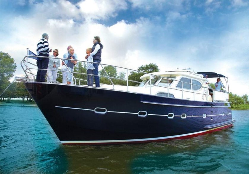 Катер Elling e6