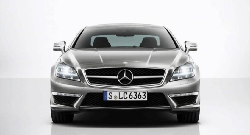 Mercedes benz cls 63 amg 2012