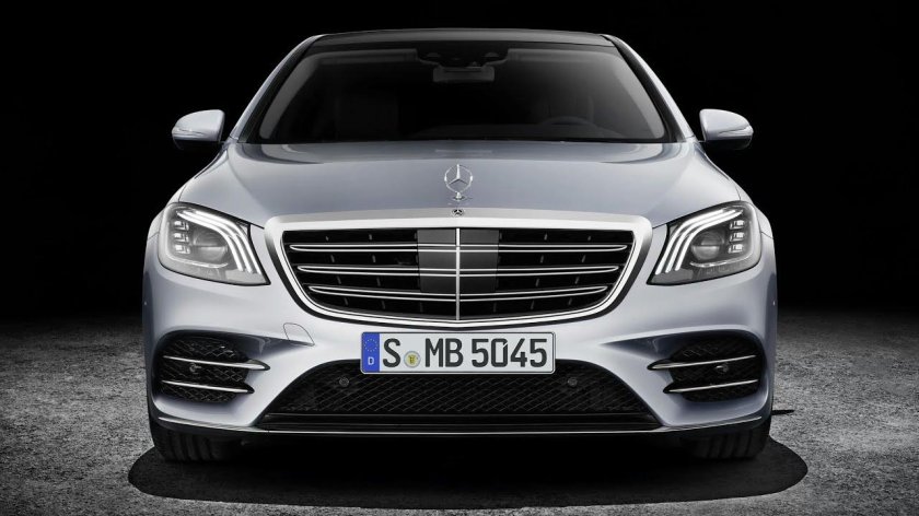 Мерседес Бенц 222