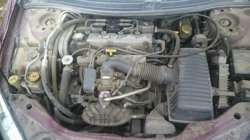 Dodge Stratus 2.4 мотор