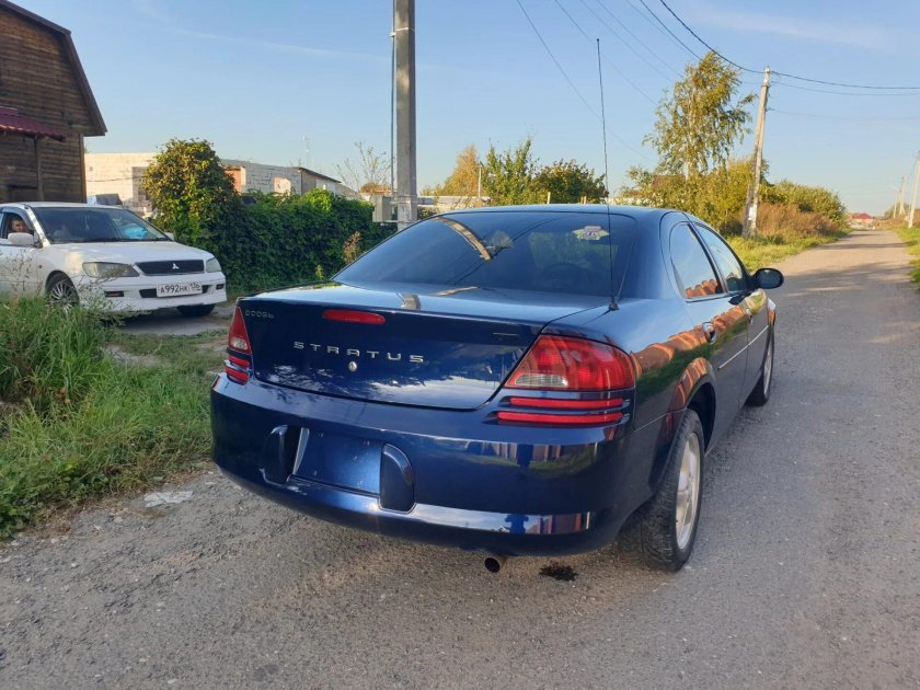Dodge stratus 2004