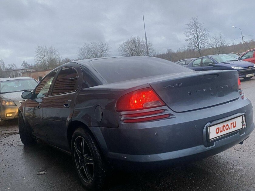 Додж стратус 2002