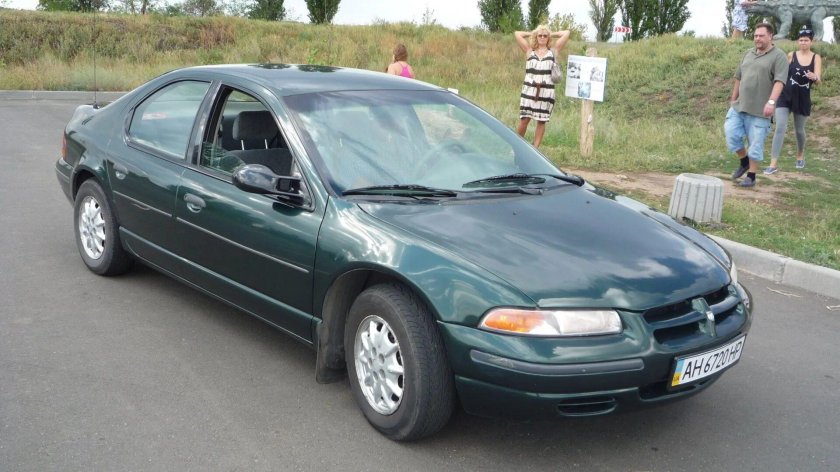 Dodge Stratus 1