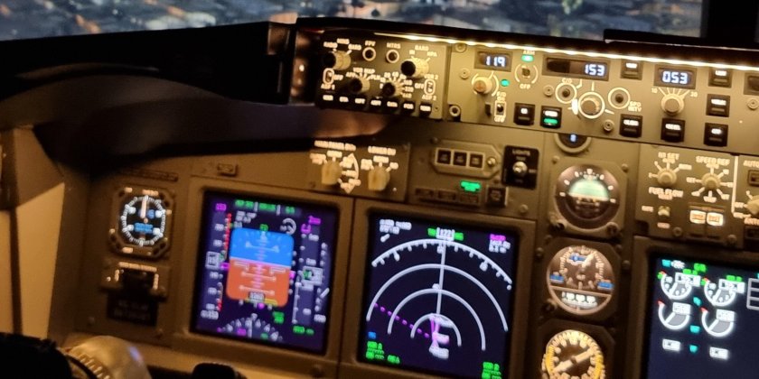 Boeing 737-700 кабина