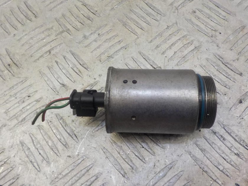 Электромагнитный клапан Мерседес