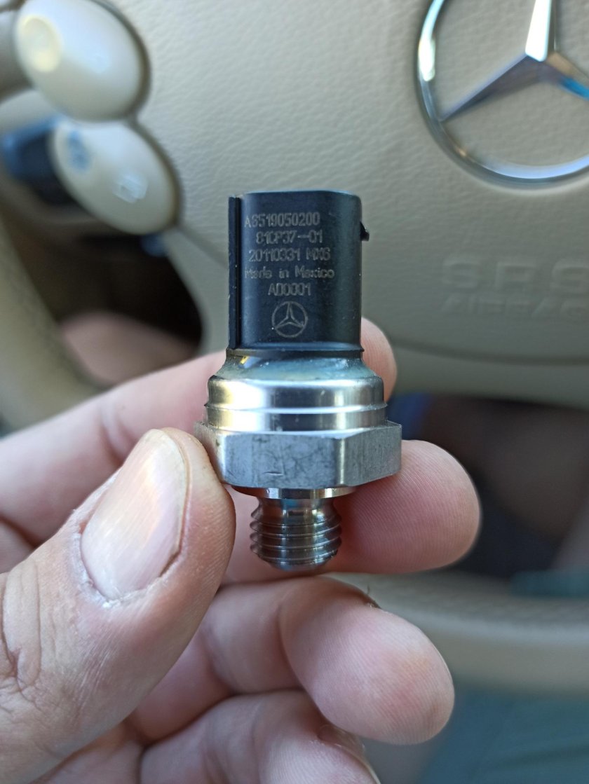 Датчик b60 om642